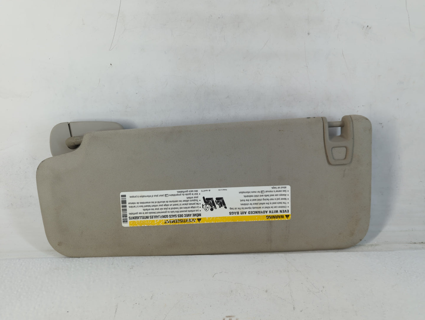 2007-2014 Chevrolet Suburban 1500 Sun Visor Shade Replacement Passenger Right Mirror Fits OEM Used Auto Parts - Oemusedautop