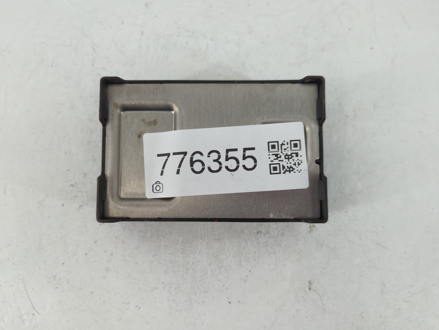 2007 Chevrolet Suburban 1500 Chassis Control Module Ccm Bcm Body Control - Oemusedautoparts1.com