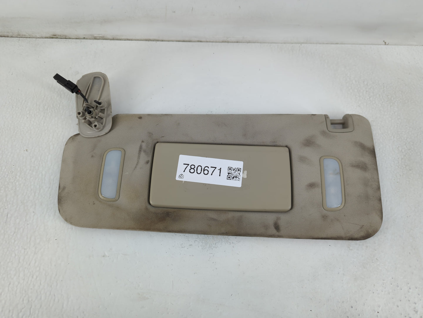 2007-2014 Chevrolet Suburban 1500 Sun Visor Shade Replacement Driver Left Mirror Fits Fits 2007 2008 2009 2010 2011 2012 201