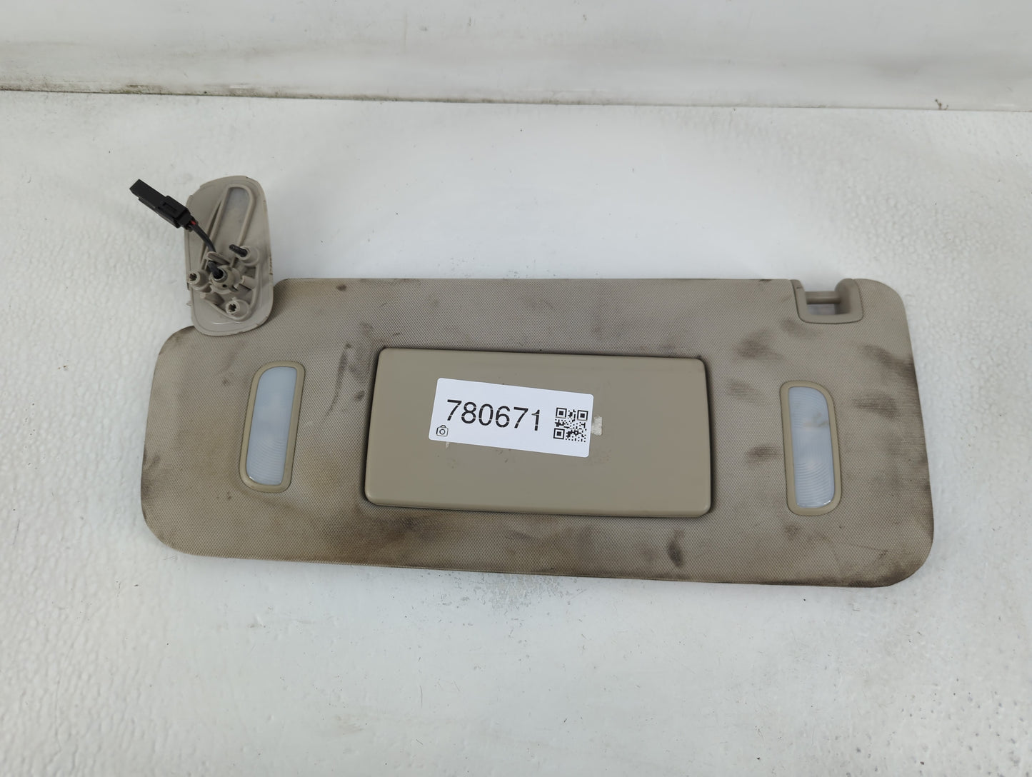 2007-2014 Chevrolet Suburban 1500 Sun Visor Shade Replacement Driver Left Mirror Fits Fits 2007 2008 2009 2010 2011 2012 201