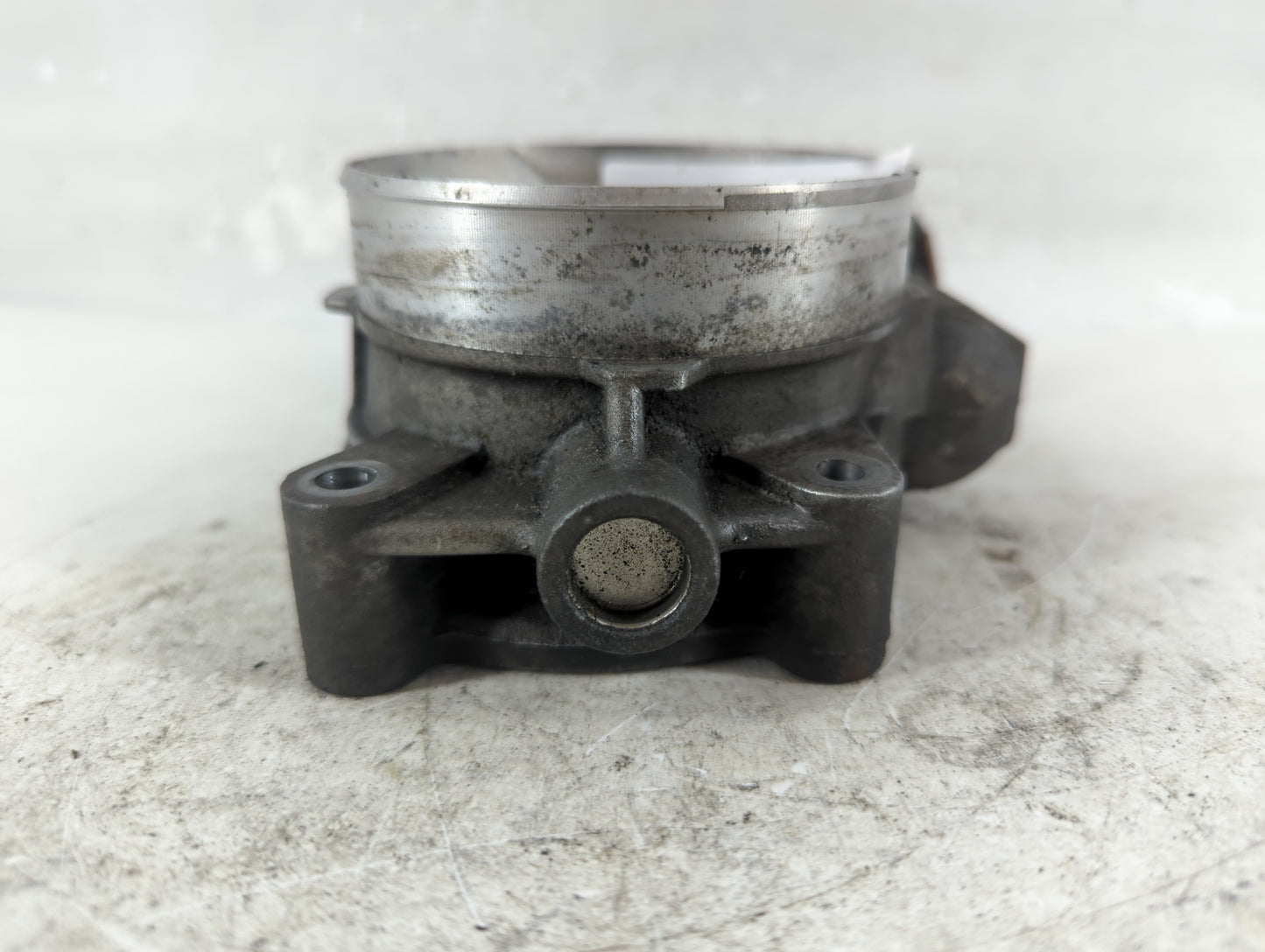 2007-2008 Chevrolet Suburban 1500 Throttle Body P/N:6206 03202A Fits Fits 2006 2007 2008 2009 OEM Used Auto Parts - Oemuseda