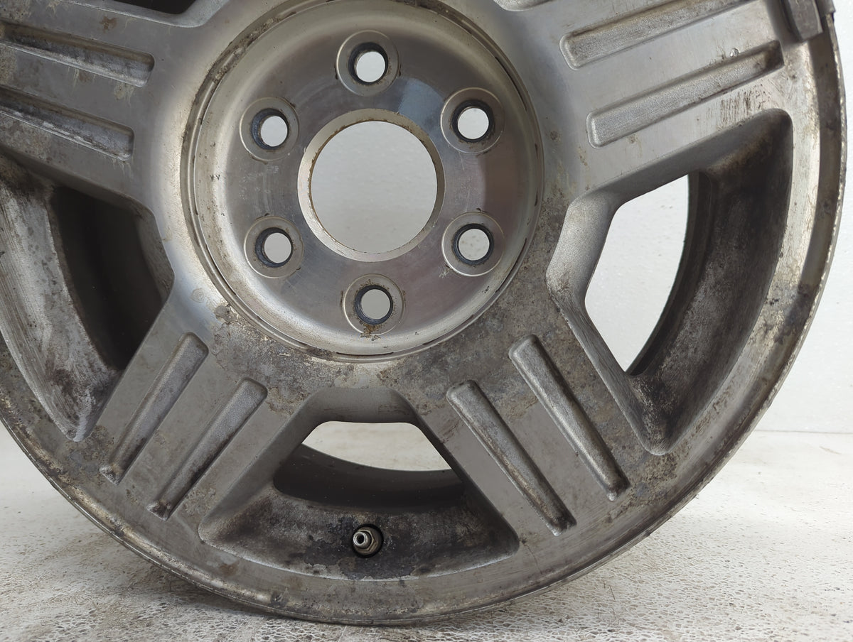 2007-2008 Chevrolet Tahoe Oem Wheel Rim 1095628 - Oemusedautoparts1.com