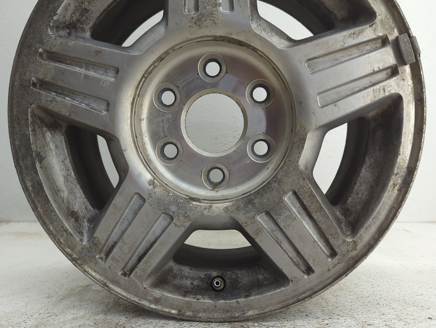 2007-2008 Chevrolet Tahoe Oem Wheel Rim - Oemusedautoparts1.com