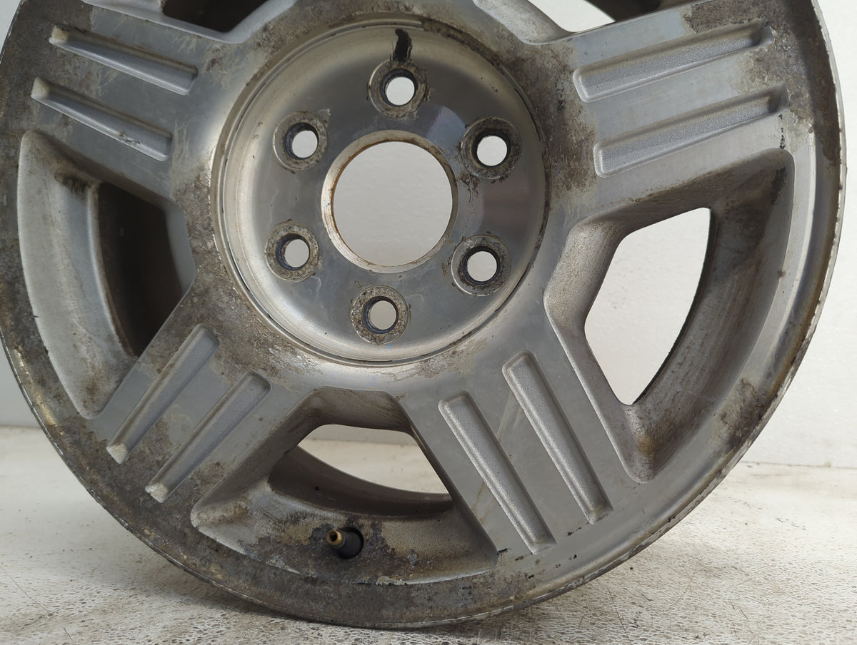 2007-2008 Chevrolet Tahoe Oem Wheel Rim 1095630 - Oemusedautoparts1.com