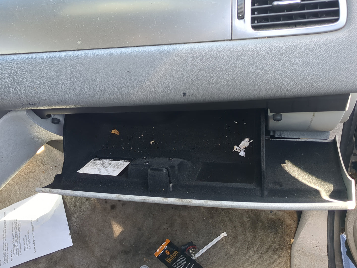 2007 Chevrolet Tahoe Passenger Glove Box Door Storage Compartment - Oemusedautoparts1.com