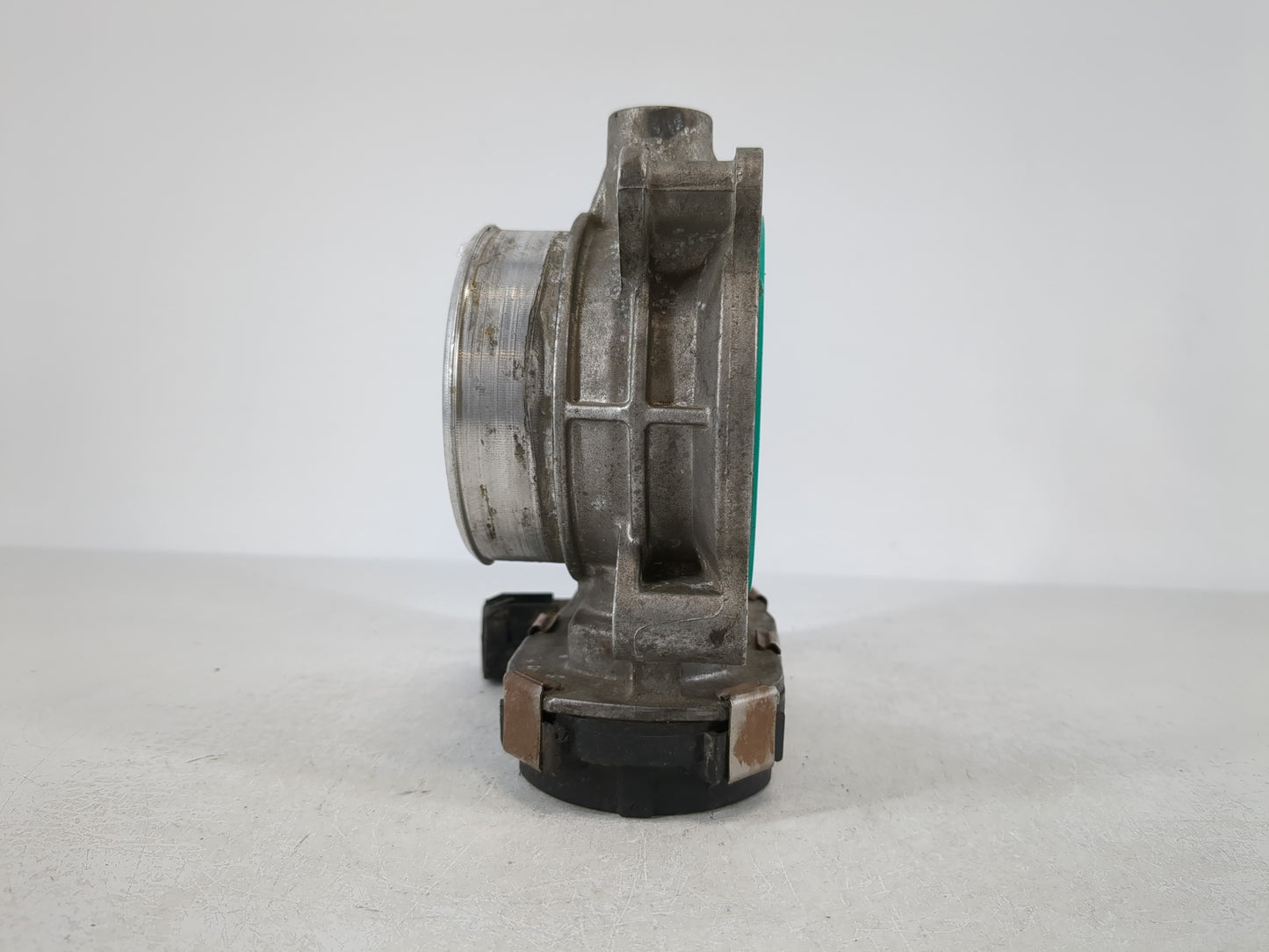2007-2008 Chevrolet Tahoe Throttle Body P/N:RME72-1C Fits Fits 2006 2007 2008 2009 OEM Used Auto Parts - Oemusedautoparts1.c