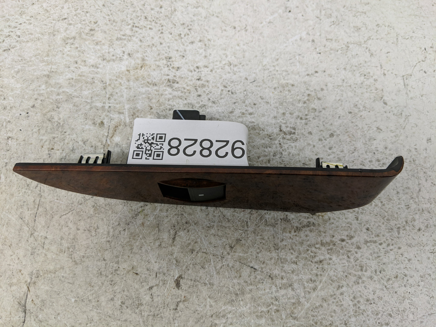 2007-2014 Chevrolet Tahoe Master Power Window Switch Replacement Driver Side Left P/N: Fits OEM Used Auto Parts - Oemusedaut