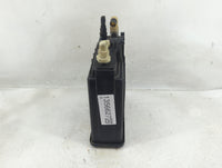 2007 Chevrolet Tahoe Fuel Vapor Charcoal Canister - Oemusedautoparts1.com