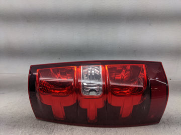 2007-2014 Chevrolet Tahoe Rear Center Lid Brake Light Tail Light - Oemusedautoparts1.com