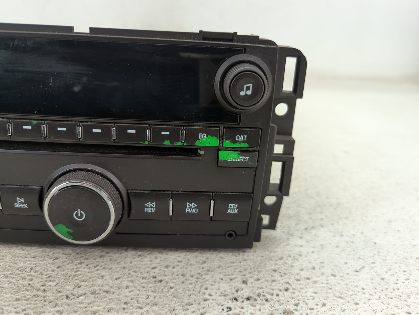 2007-2014 Chevrolet Tahoe Radio AM FM Cd Player Receiver Replacement P/N:25782842 Fits OEM Used Auto Parts - Oemusedautopart
