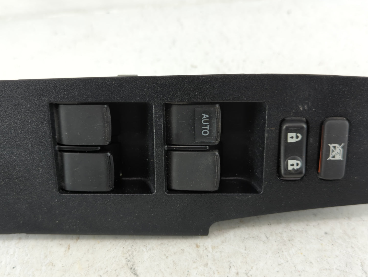 2007-2014 Chevrolet Tahoe Master Power Window Switch Replacement Driver Side Left P/N:74232-02E70 Fits OEM Used Auto Parts -