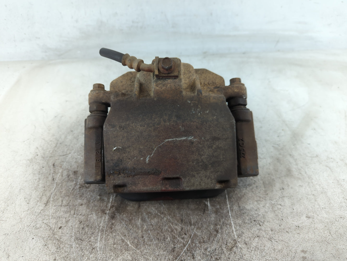 2007-2020 Chevrolet Tahoe Front Passenger Right Brake Caliper 699714 - Oemusedautoparts1.com