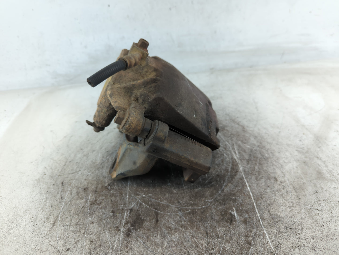 2007-2020 Chevrolet Tahoe Front Passenger Right Brake Caliper 699714 - Oemusedautoparts1.com