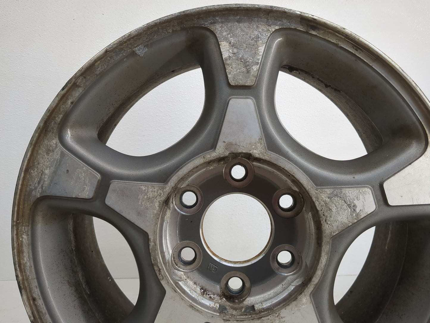 2004-2009 Chevrolet Trailblazer Oem Wheel Rim 1145786 - Oemusedautoparts1.com