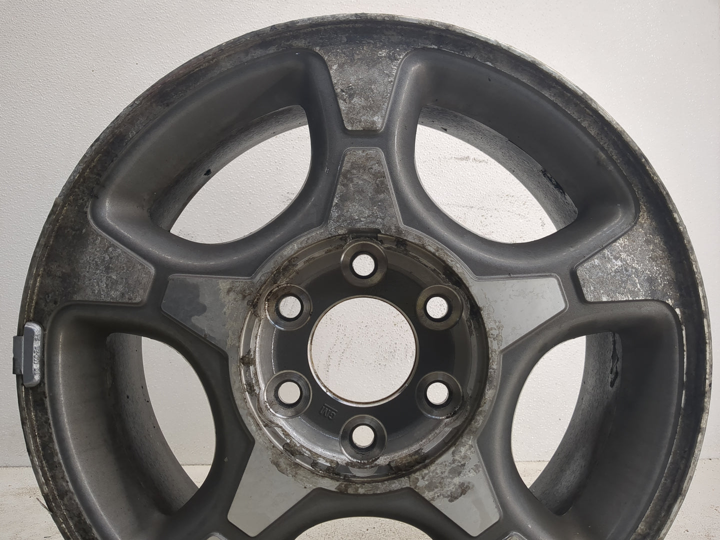 2004-2009 Chevrolet Trailblazer Oem Wheel Rim 1145787 - Oemusedautoparts1.com