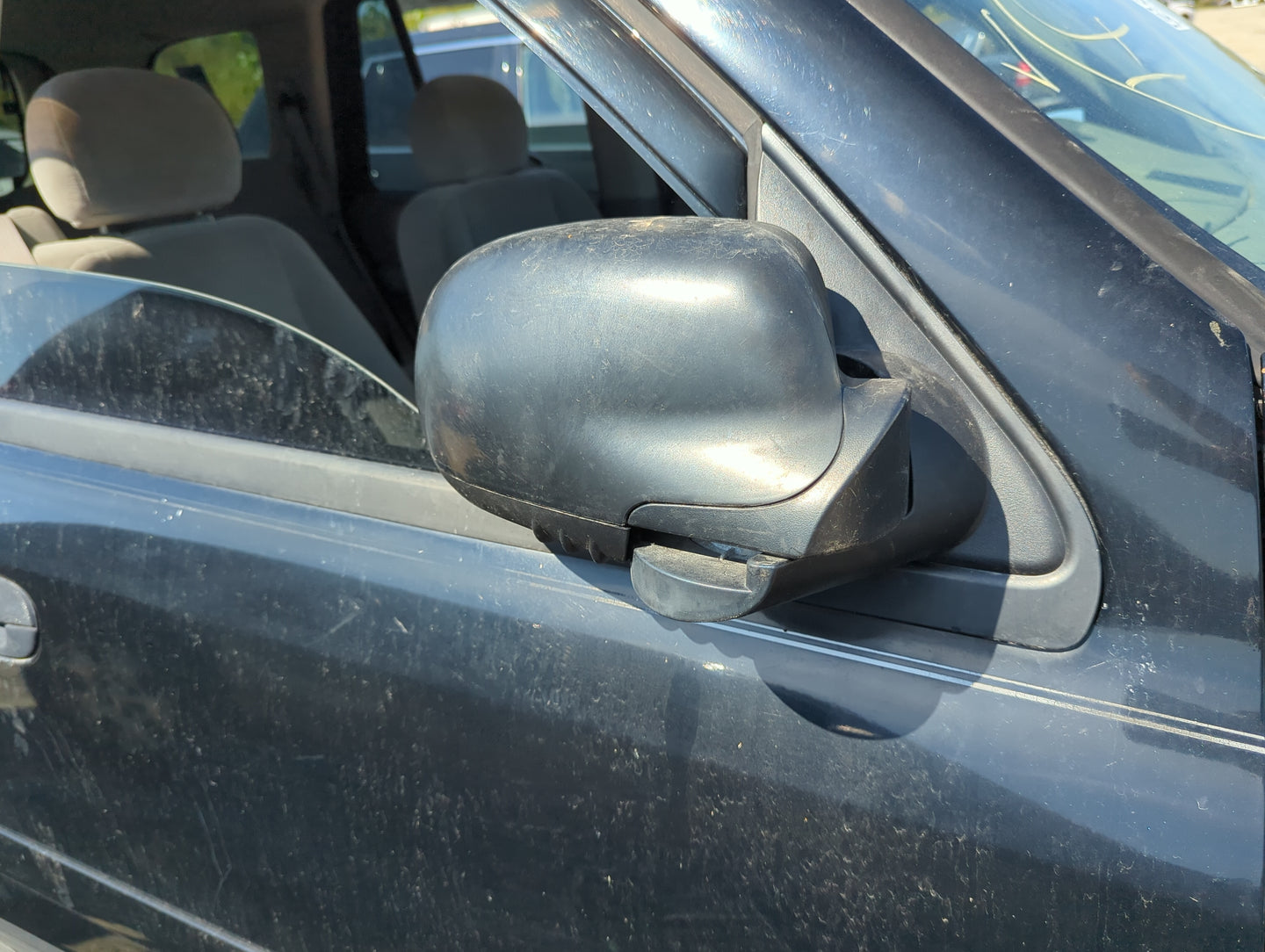 2002-2009 Chevrolet Trailblazer Passenger Side View Mirror - Right Door Mirror OEM Used - Oemusedautoparts1.com