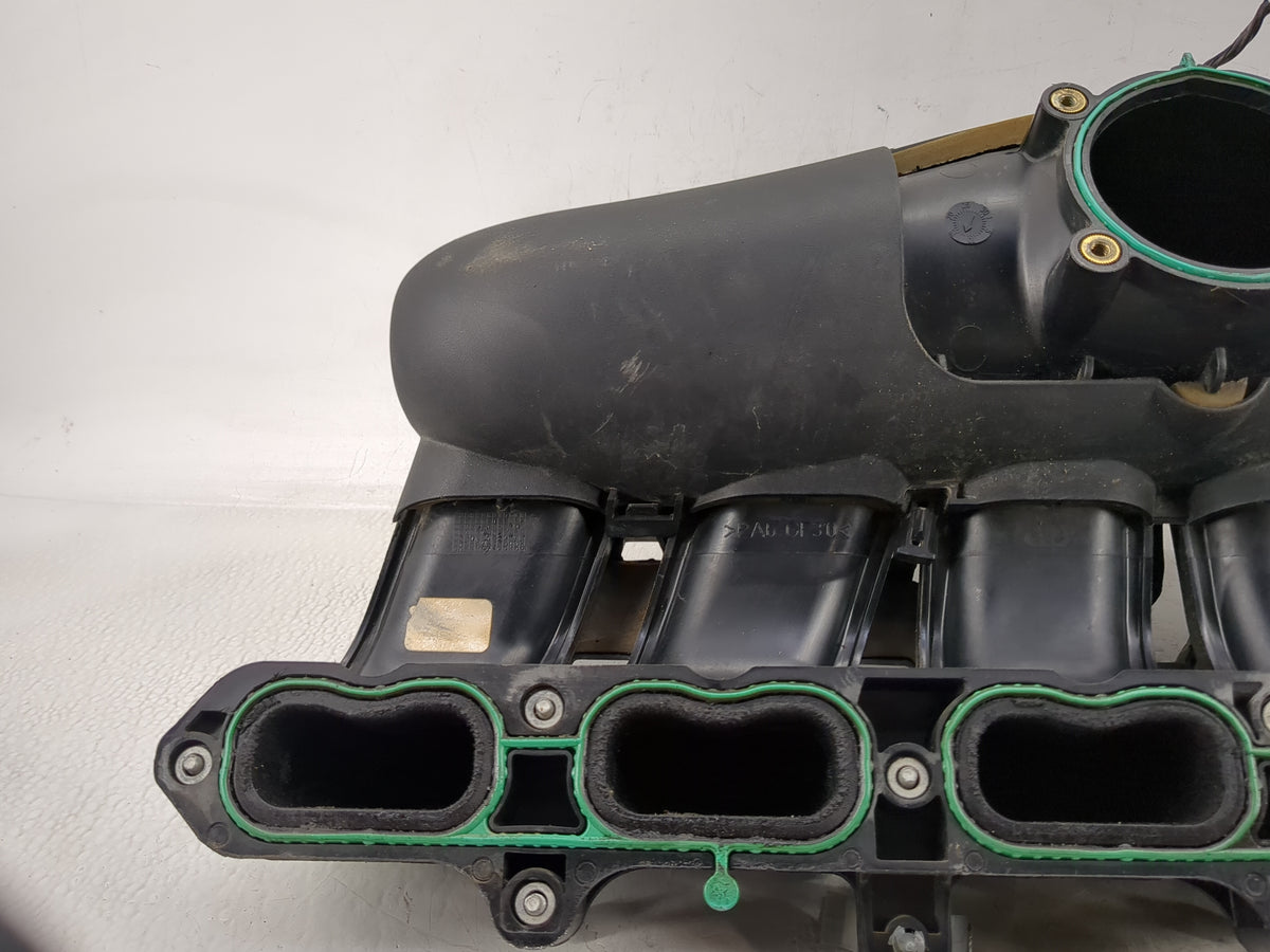 2002-2007 Chevrolet Trailblazer Air Intake Manifold P/N:1005226 Fits Fits 2002 2003 2004 2005 2006 2007 OEM Used Auto Parts 