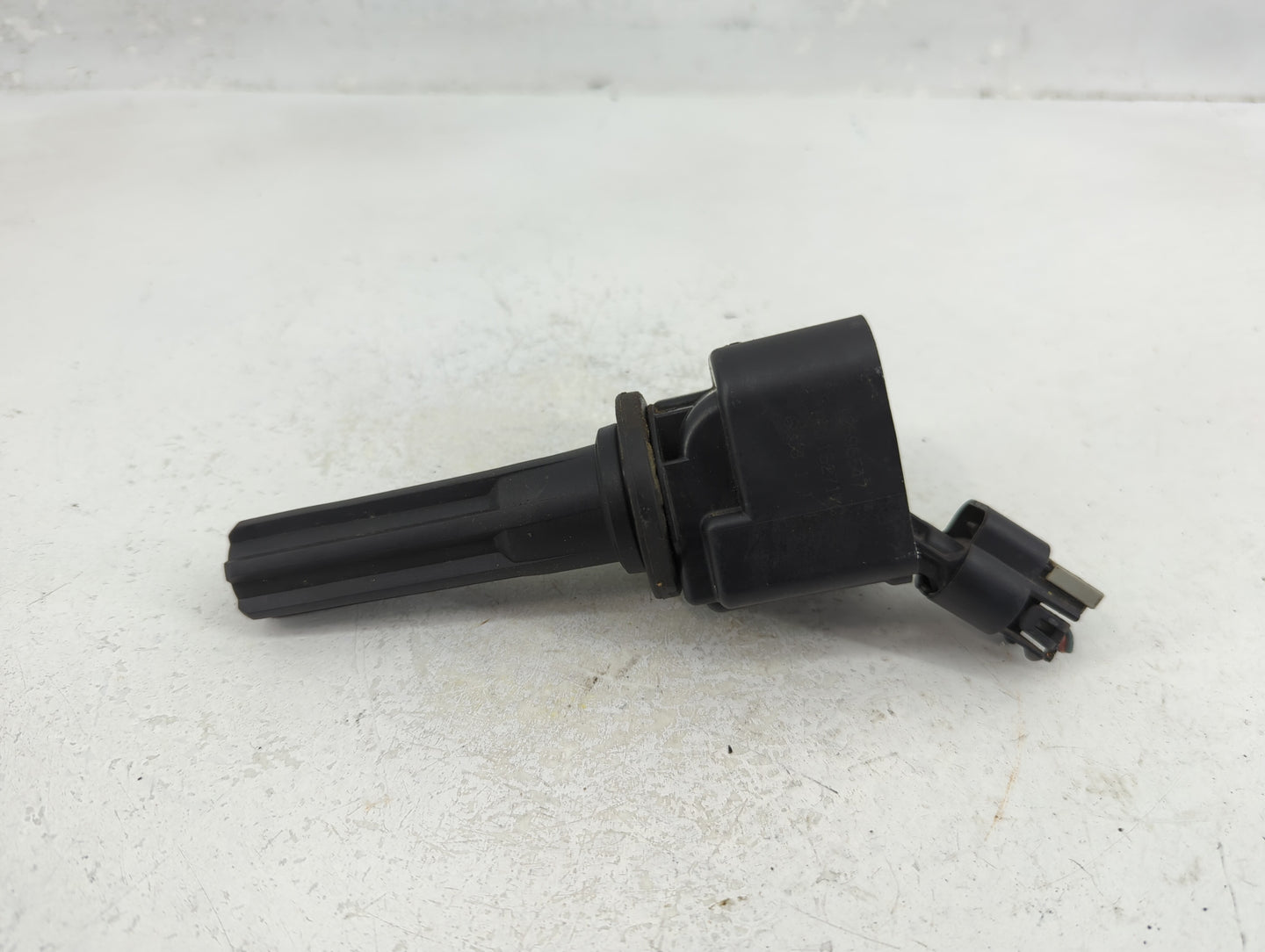 2006-2009 Chevrolet Trailblazer Ignition Coil Igniter Pack - Oemusedautoparts1.com