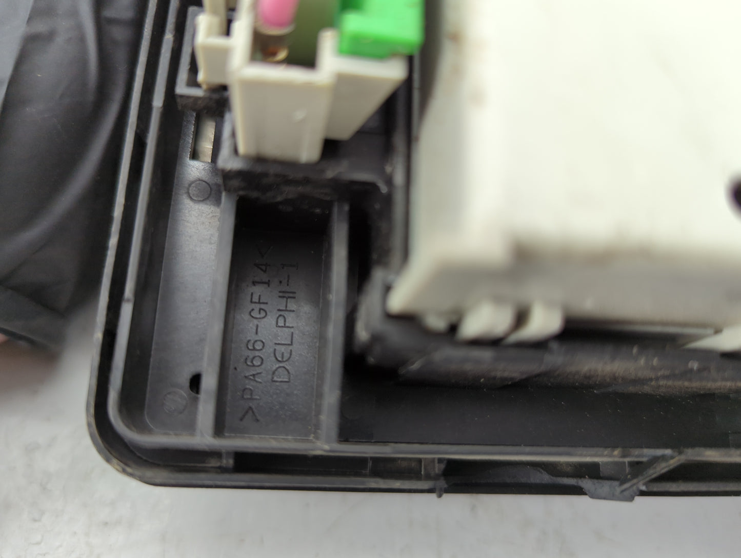2007 Chevrolet Trailblazer Fusebox Fuse Box Panel Relay Module Fits OEM Used Auto Parts - Oemusedautoparts1.com