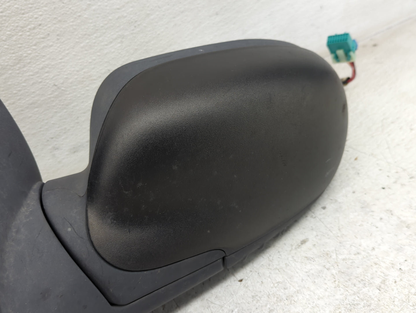 2002-2009 Chevrolet Trailblazer Driver Side View Mirror - Left Door Mirror OEM Used - Oemusedautoparts1.com