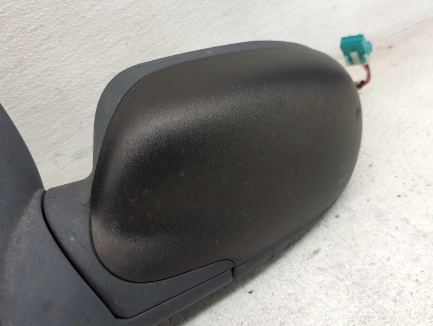 2002-2009 Chevrolet Trailblazer Driver Side View Mirror - Left Door Mirror OEM Used - Oemusedautoparts1.com