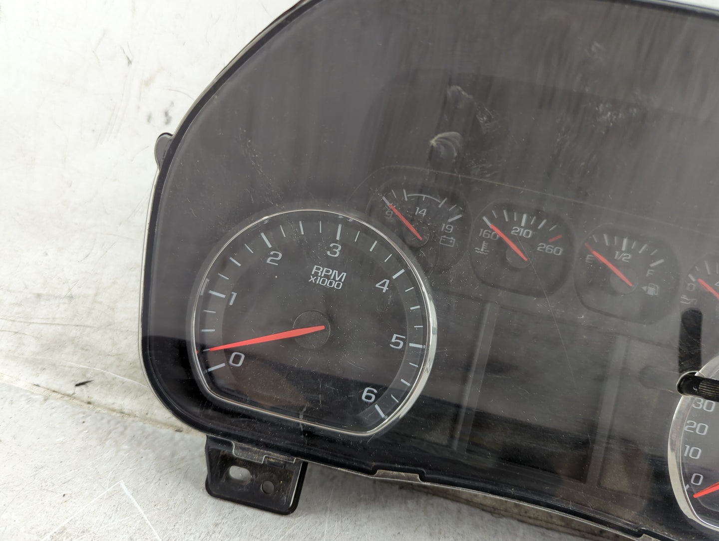 2006-2008 Chevrolet Trailblazer Instrument Cluster Speedometer Gauges P/N:22949866 Fits Fits 2006 2007 2008 OEM Used Auto Pa