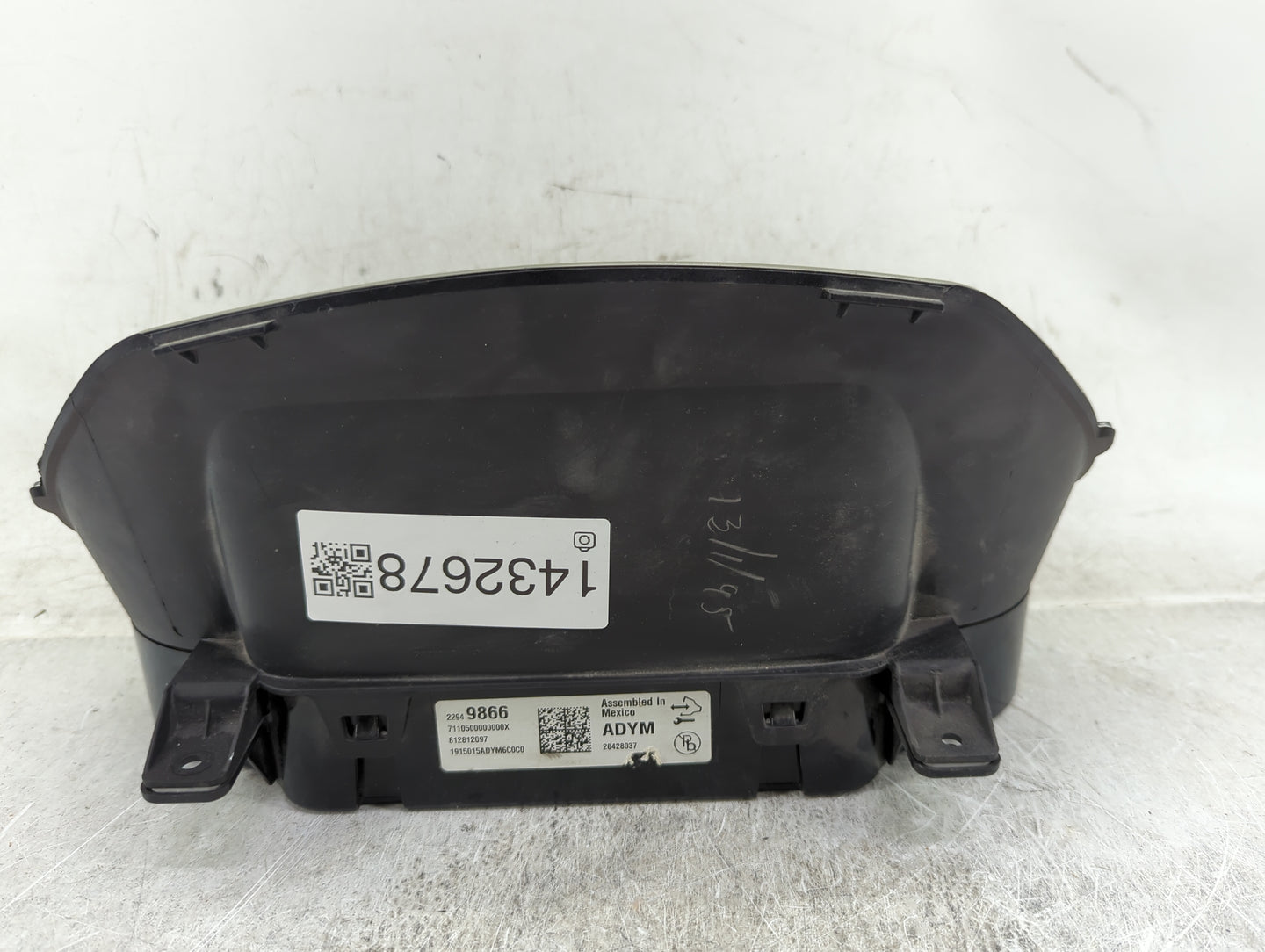 2006-2008 Chevrolet Trailblazer Instrument Cluster Speedometer Gauges P/N:22949866 Fits Fits 2006 2007 2008 OEM Used Auto Pa