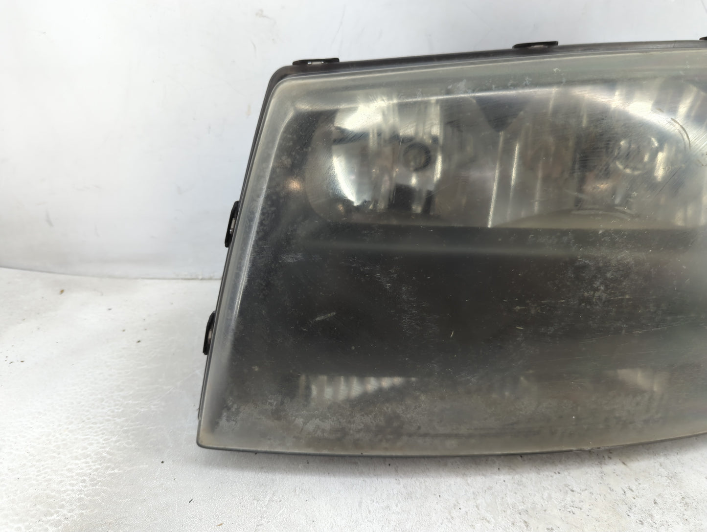 2006 Chevrolet Trailblazer Passenger Right Oem Head Light Headlight Lamp - Oemusedautoparts1.com