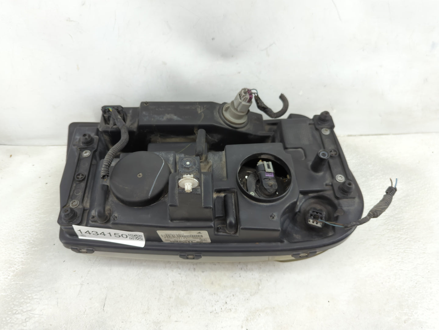 2006 Chevrolet Trailblazer Passenger Right Oem Head Light Headlight Lamp - Oemusedautoparts1.com