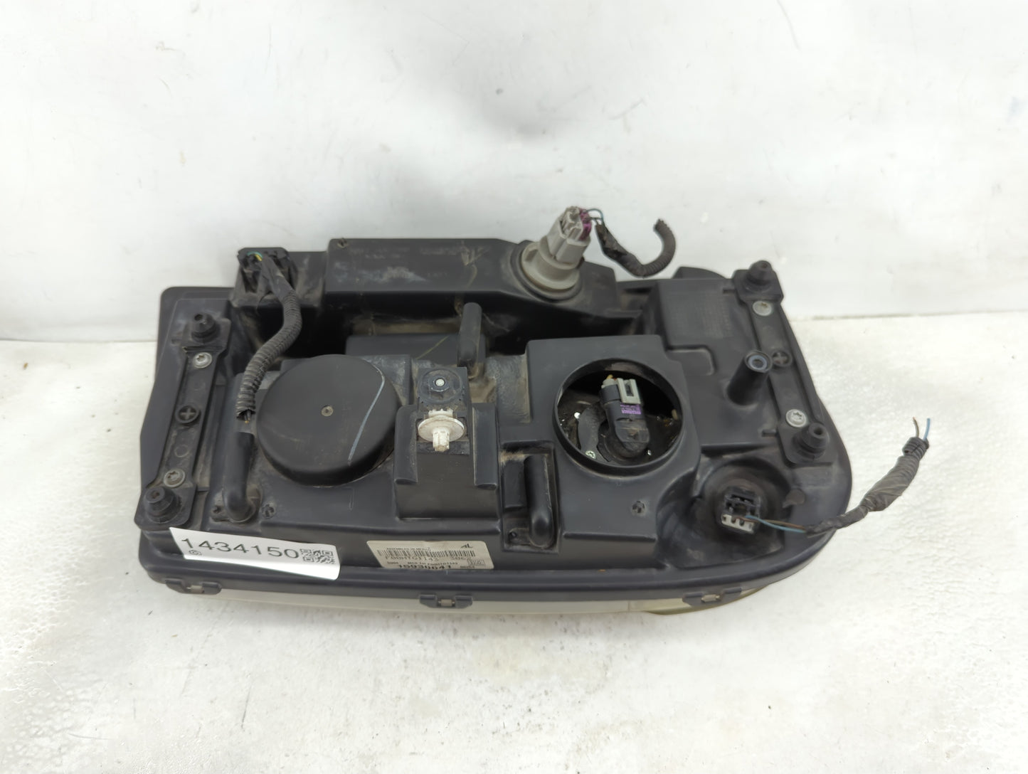 2006 Chevrolet Trailblazer Passenger Right Oem Head Light Headlight Lamp - Oemusedautoparts1.com