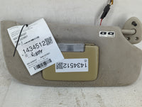 2005-2007 Chevrolet Trailblazer Sun Visor Shade Replacement Passenger Right Mirror Fits Fits 2005 2006 2007 OEM Used Auto Pa