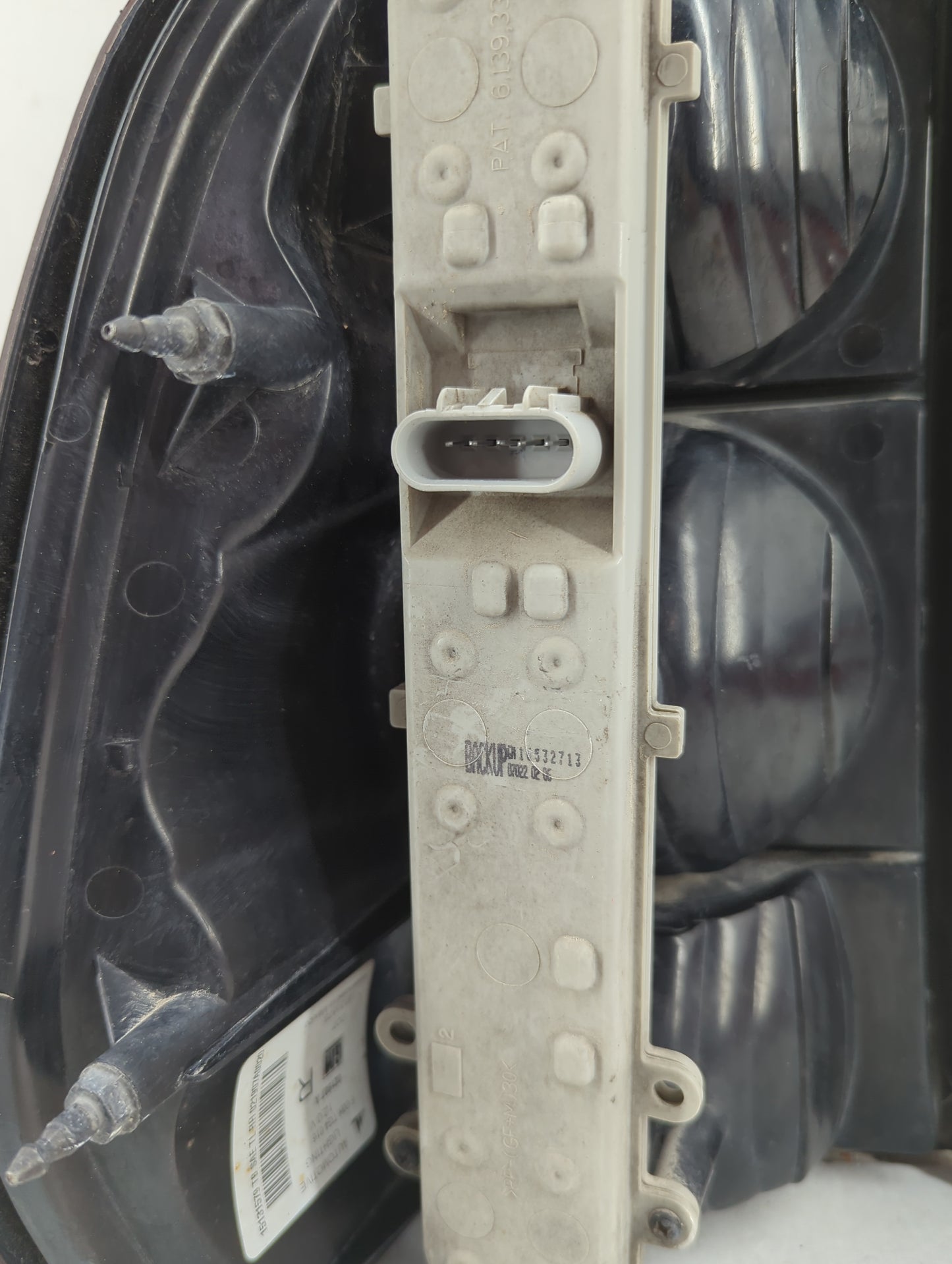 2006 Chevrolet Trailblazer Passenger Right Oem Head Light Headlight Lamp 1465646 - Oemusedautoparts1.com