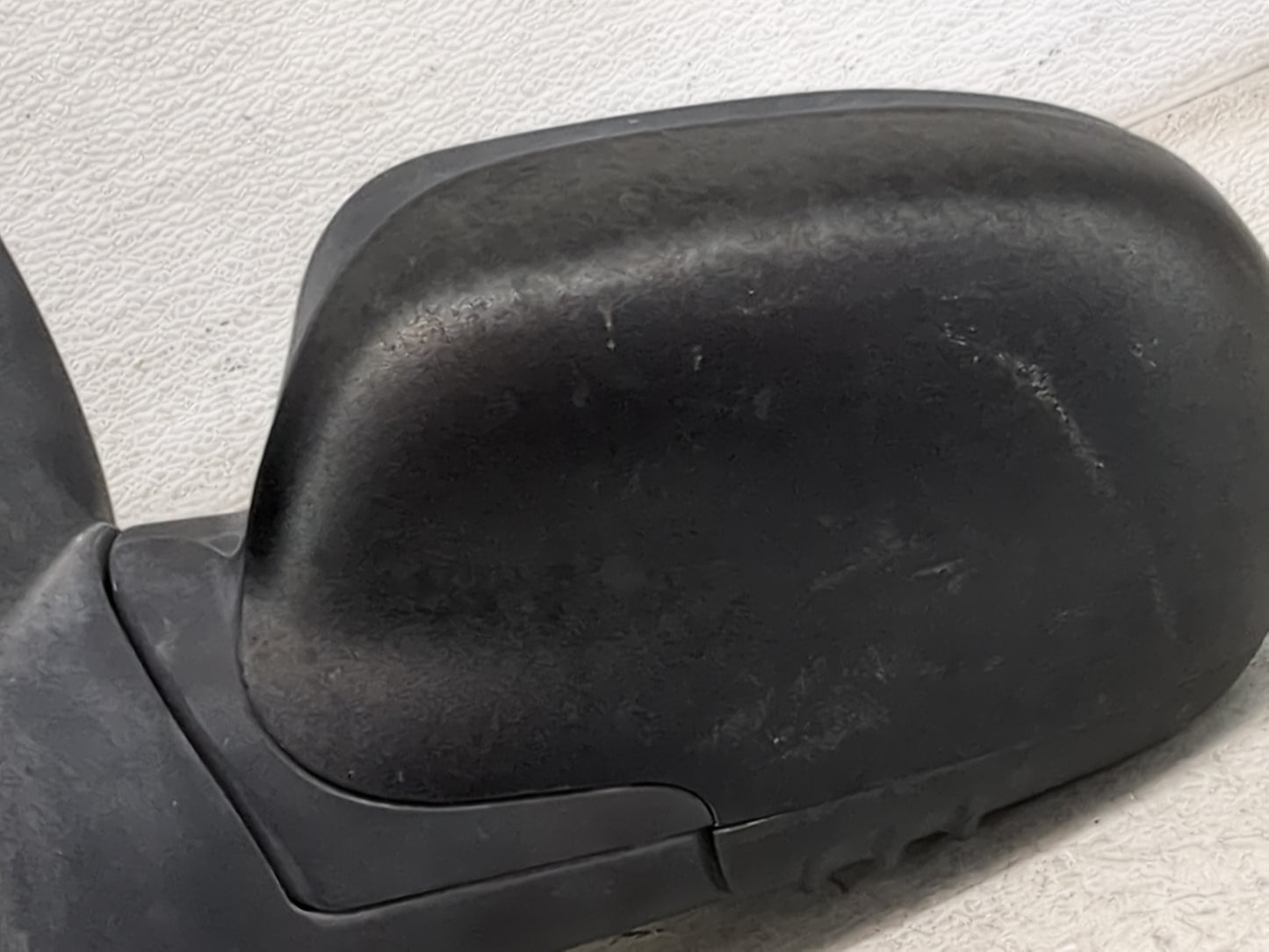 2002-2009 Chevrolet Trailblazer Driver Side View Mirror - Left Door Mirror OEM Used - Oemusedautoparts1.com