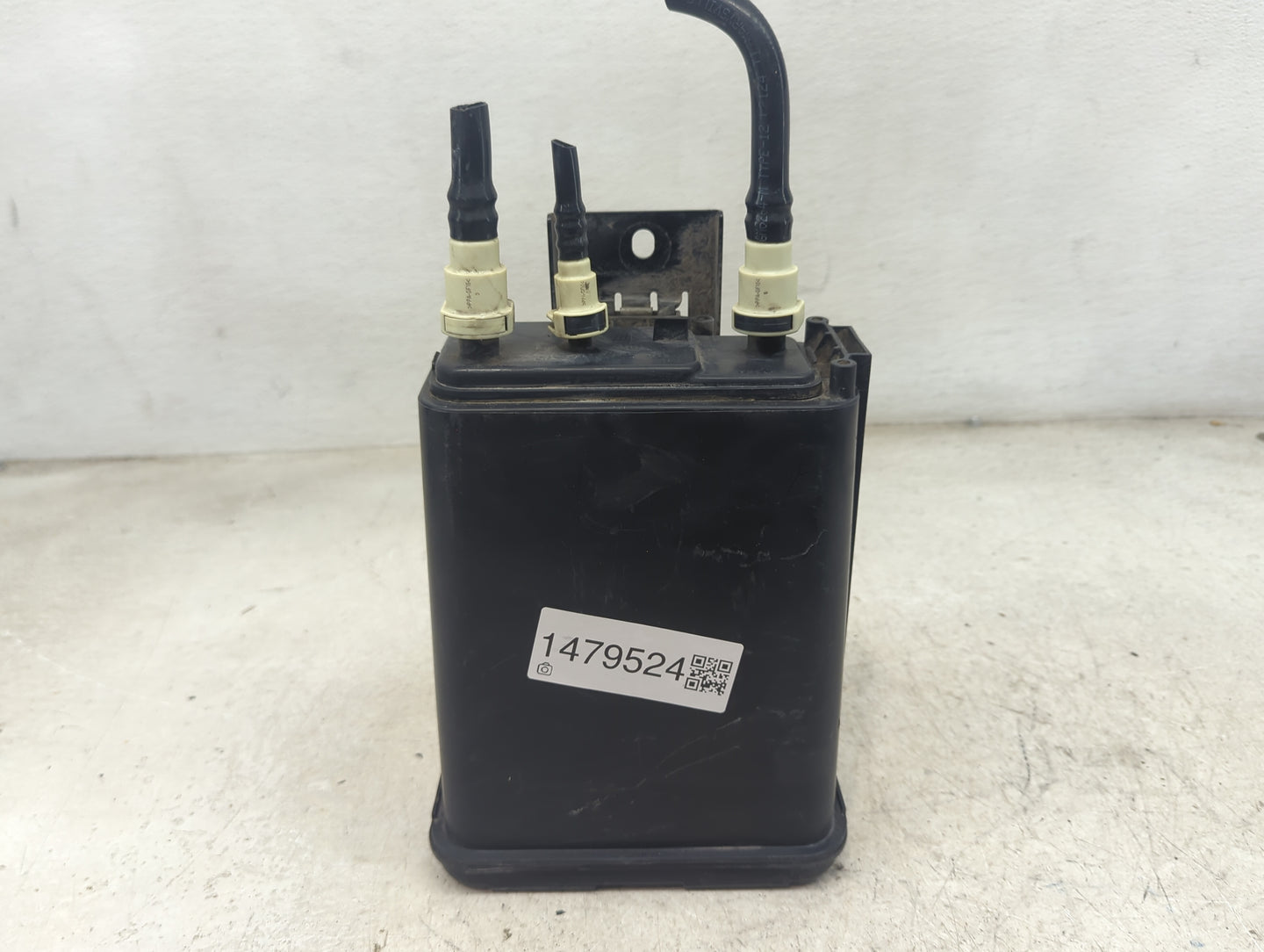2007 Chevrolet Trailblazer Fuel Vapor Charcoal Canister - Oemusedautoparts1.com