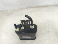 2007 Chevrolet Trailblazer Fuel Vapor Charcoal Canister - Oemusedautoparts1.com