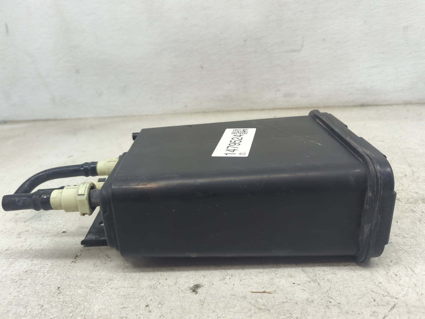 2007 Chevrolet Trailblazer Fuel Vapor Charcoal Canister - Oemusedautoparts1.com