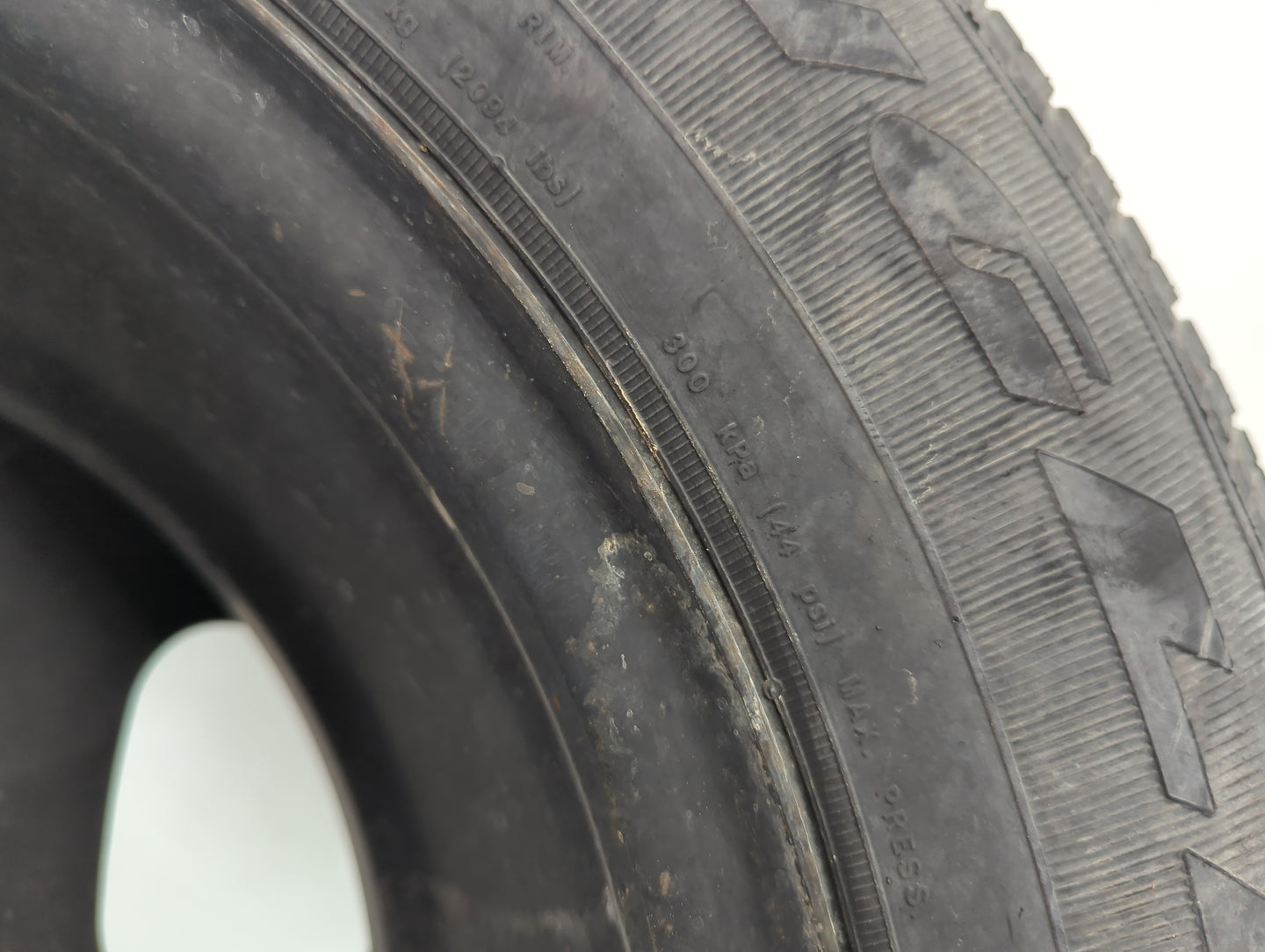 2002-2009 Chevrolet Trailblazer Spare Donut Tire Wheel Rim Oem - Oemusedautoparts1.com