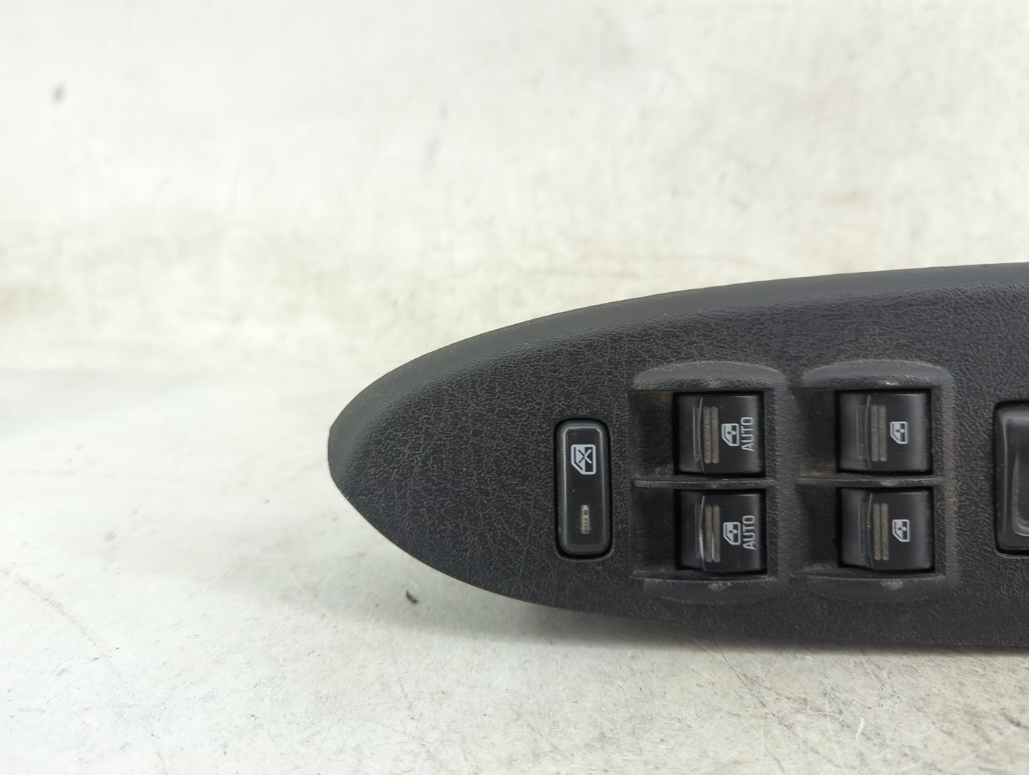 2006-2009 Chevrolet Trailblazer Master Power Window Switch Replacement Driver Side Left P/N:25867004 Fits Fits 2006 2007 200