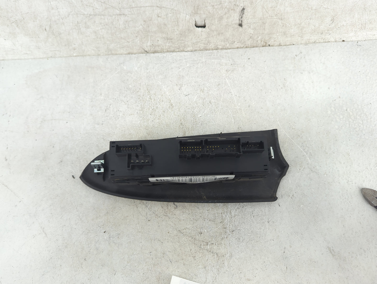 2006-2009 Chevrolet Trailblazer Master Power Window Switch Replacement Driver Side Left P/N:25867004 Fits Fits 2006 2007 200
