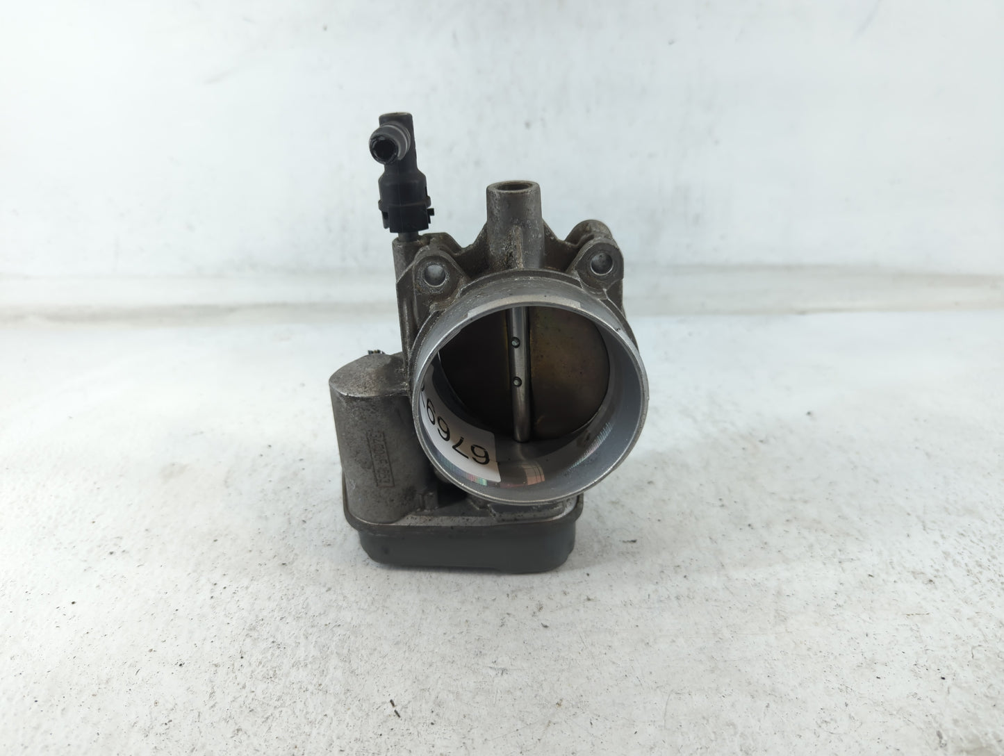 2003-2007 Chevrolet Trailblazer Throttle Body P/N:84706F 1553 Fits Fits 2003 2004 2005 2006 2007 OEM Used Auto Parts - Oemus