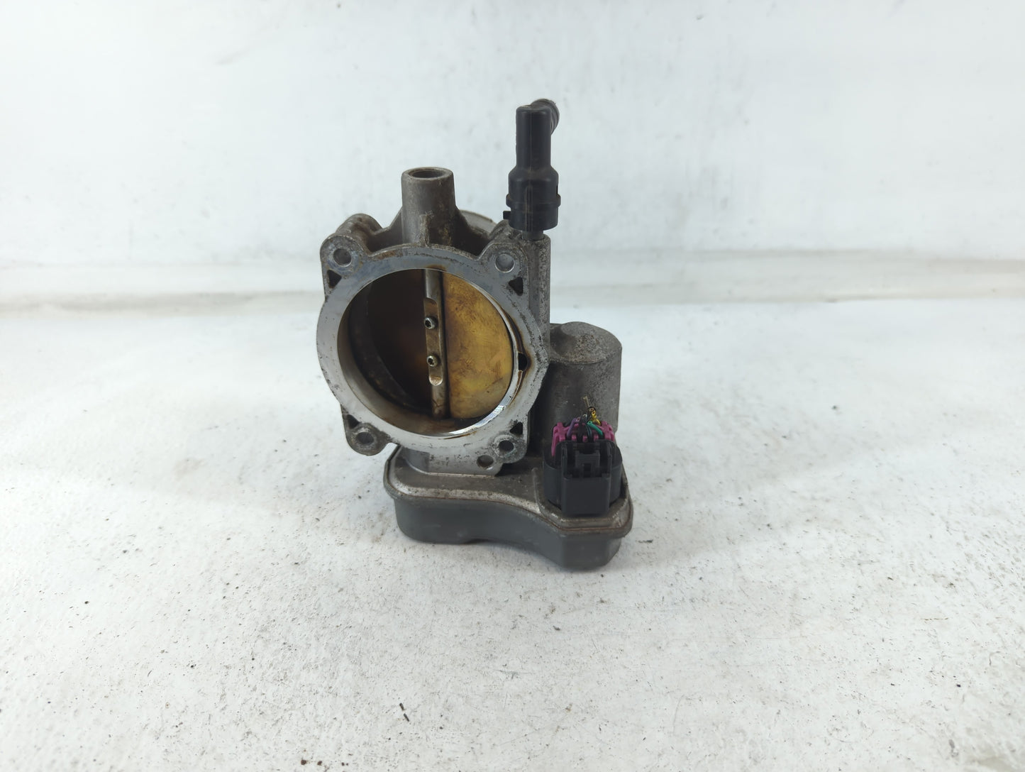 2003-2007 Chevrolet Trailblazer Throttle Body P/N:84706F 1553 Fits Fits 2003 2004 2005 2006 2007 OEM Used Auto Parts - Oemus