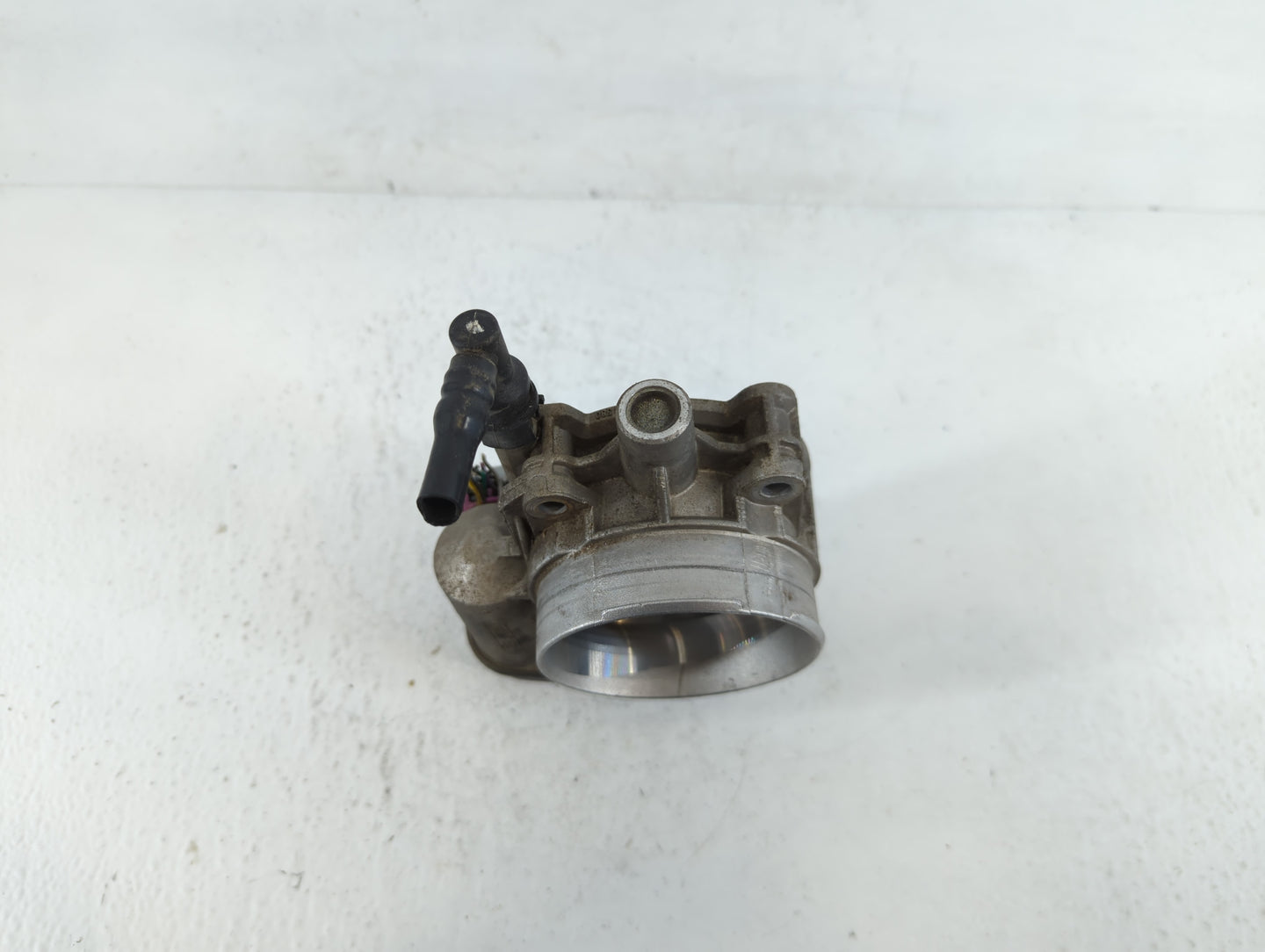 2003-2007 Chevrolet Trailblazer Throttle Body P/N:29706F 1531 Fits Fits 2003 2004 2005 2006 2007 OEM Used Auto Parts - Oemus