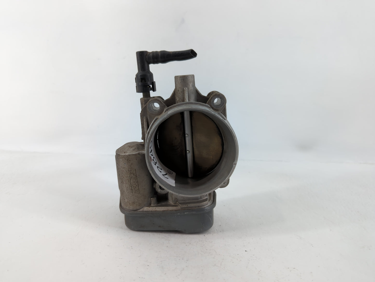 2003-2007 Chevrolet Trailblazer Throttle Body P/N:085 07F 0673 Fits Fits 2003 2004 2005 2006 2007 OEM Used Auto Parts - Oemu