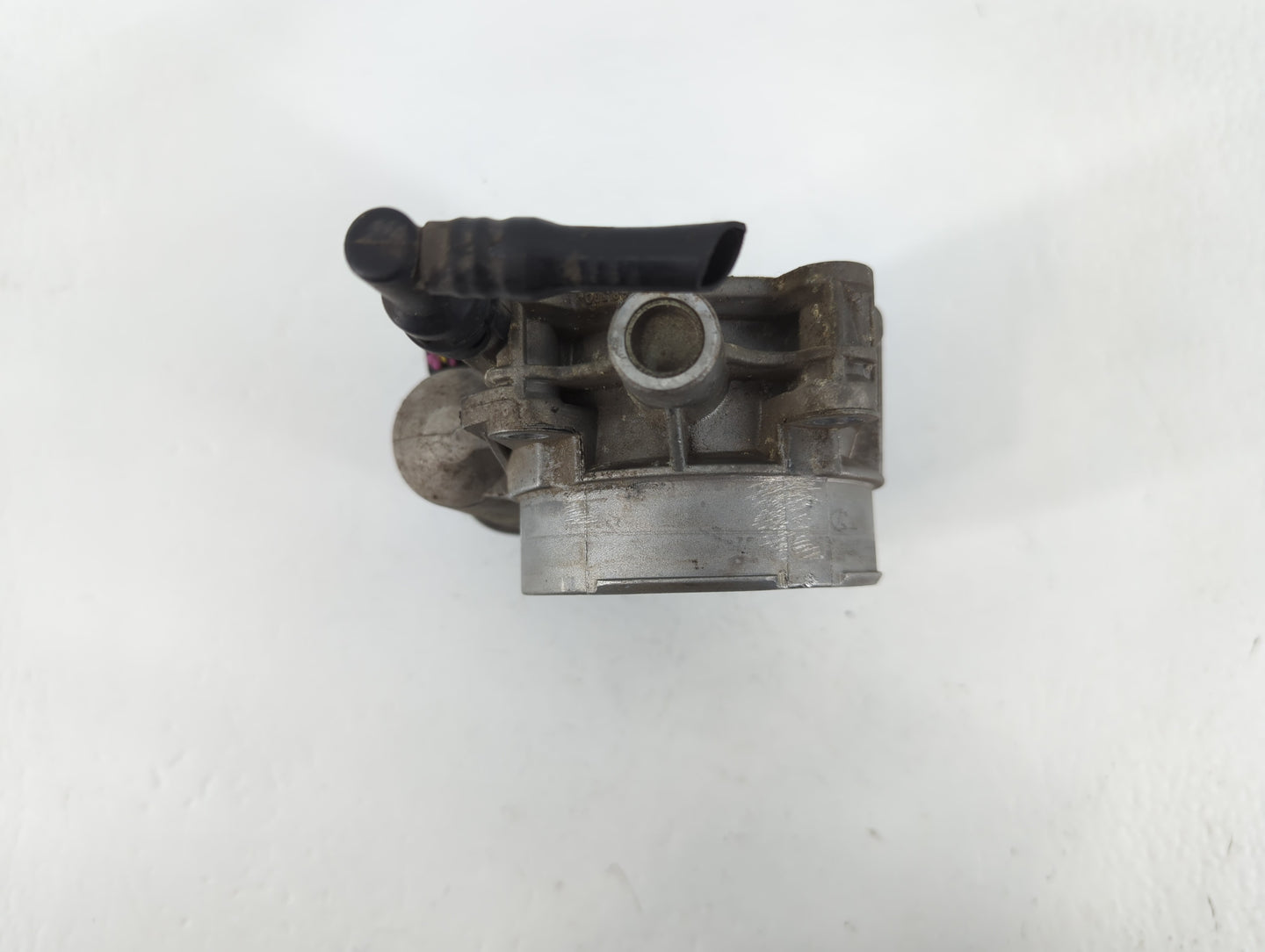 2003-2007 Chevrolet Trailblazer Throttle Body P/N:085 07F 0673 Fits Fits 2003 2004 2005 2006 2007 OEM Used Auto Parts - Oemu