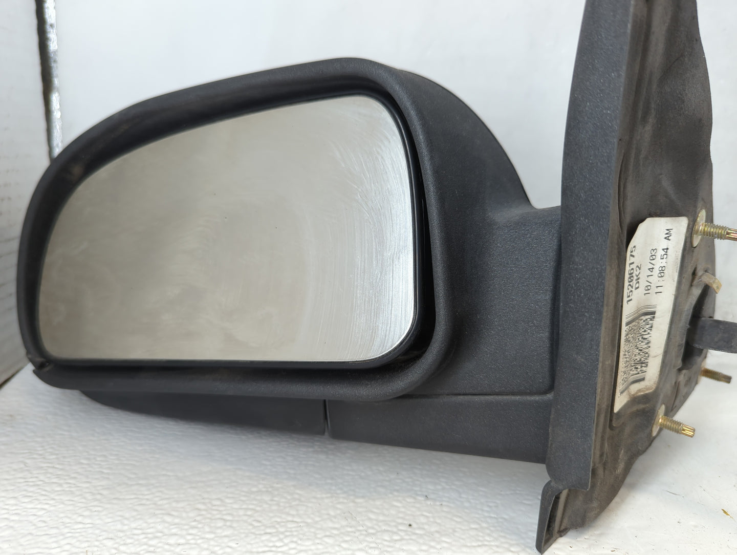 2006-2009 Chevrolet Trailblazer Driver Side View Mirror - Left Door Mirror OEM Used - Oemusedautoparts1.com