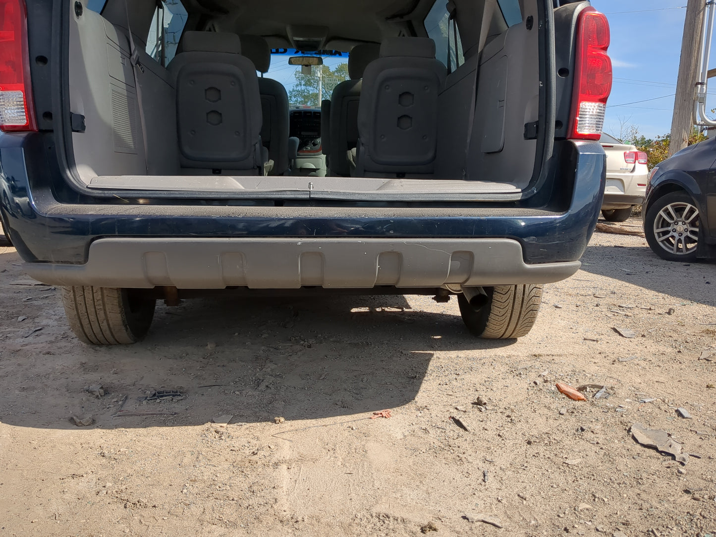 2005-2009 Chevrolet Uplander Rear Bumper Assembly Oem - Oemusedautoparts1.com