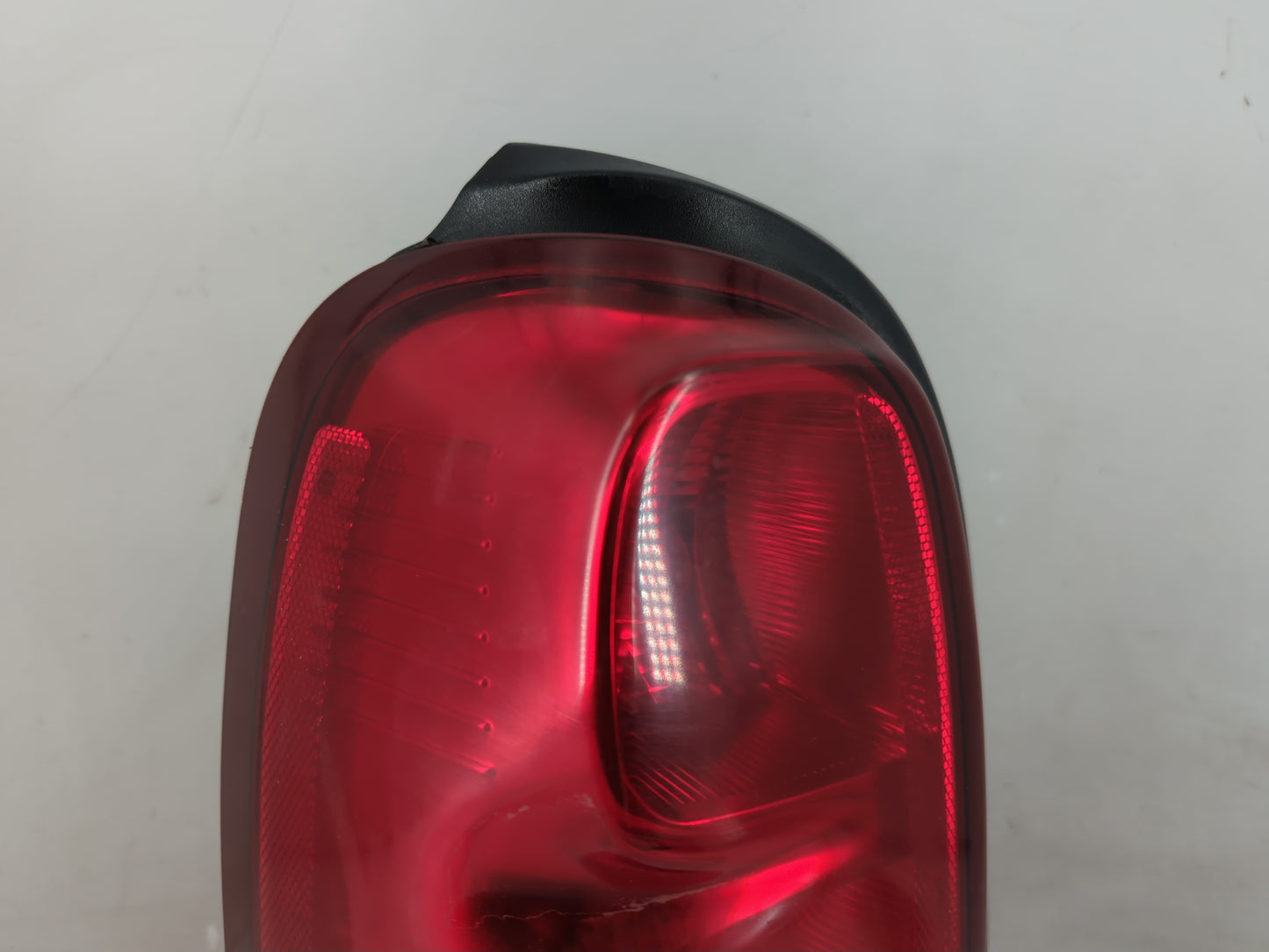 2007 Chevrolet Uplander Tail Light Assembly Driver Left OEM Fits OEM Used Auto Parts - Oemusedautoparts1.com
