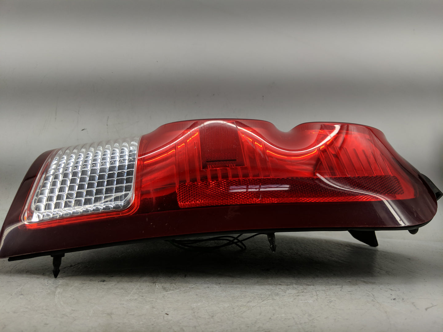 2007 Chevrolet Uplander Tail Light Assembly Passenger Right OEM Fits OEM Used Auto Parts - Oemusedautoparts1.com