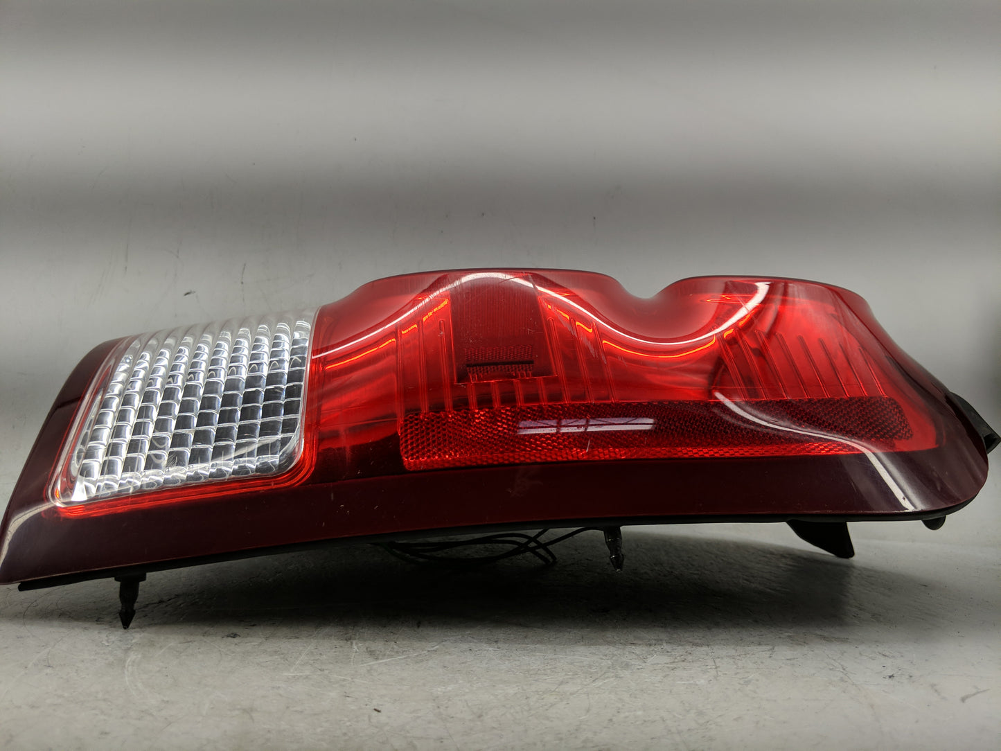 2007 Chevrolet Uplander Tail Light Assembly Passenger Right OEM Fits OEM Used Auto Parts - Oemusedautoparts1.com