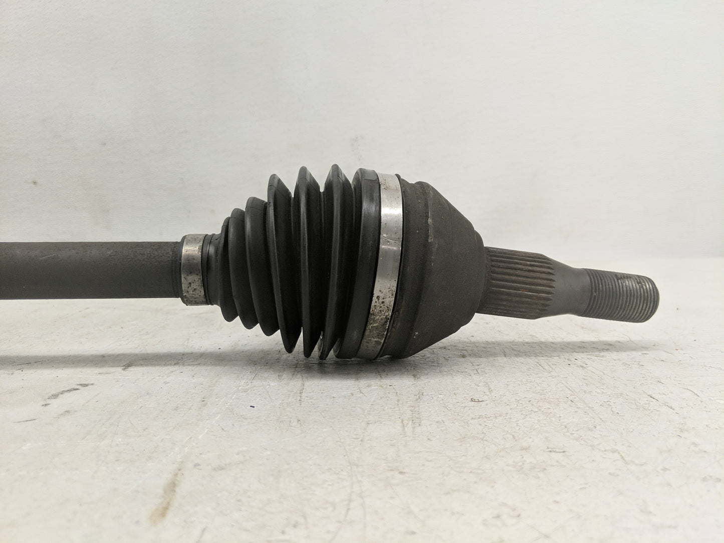 2005-2009 Chevrolet Uplander Axle Shaft Front Driver Cv C/v - Oemusedautoparts1.com
